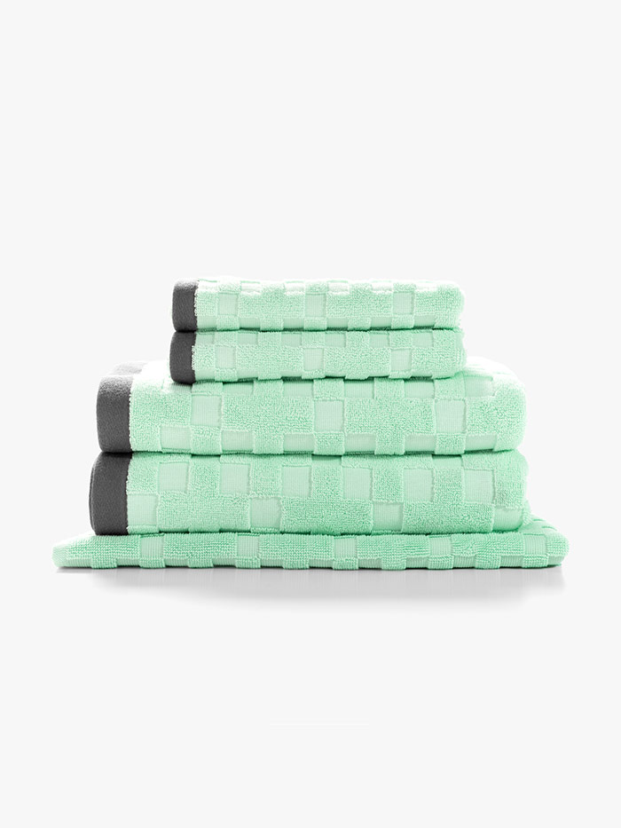 mint green bath towels