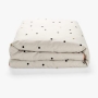 dots-quiltcover-gold